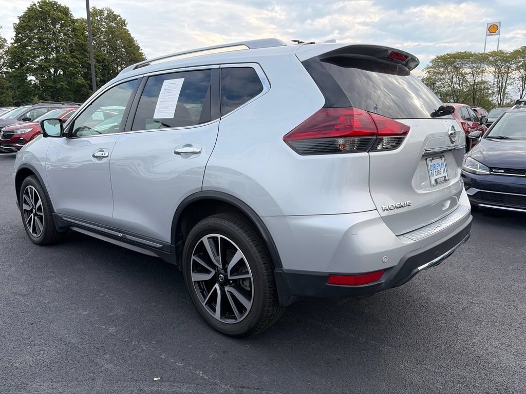 Used 2019 Nissan Rogue SL w/ Premium Package AWD/4WD image 10