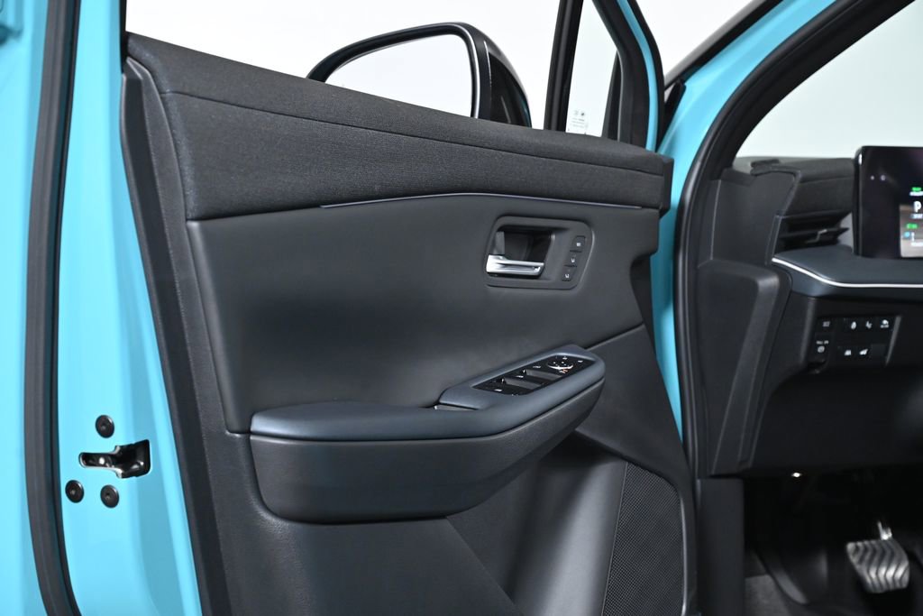 New 2026 Nissan Leaf Platinum+ w/ Cargo Package (Platinum+) image 36