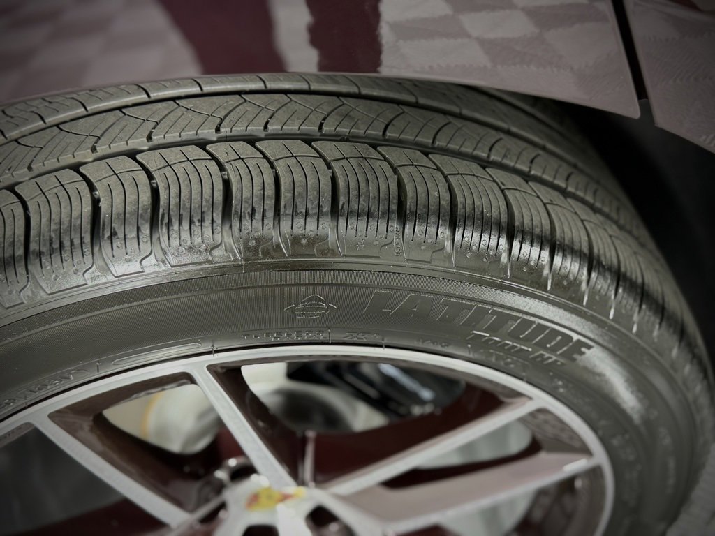 New 2025 Porsche Macan image 21