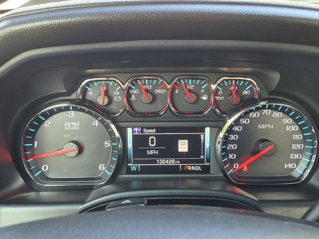 Used 2018 Chevrolet Silverado 1500 High Country RWD image 19