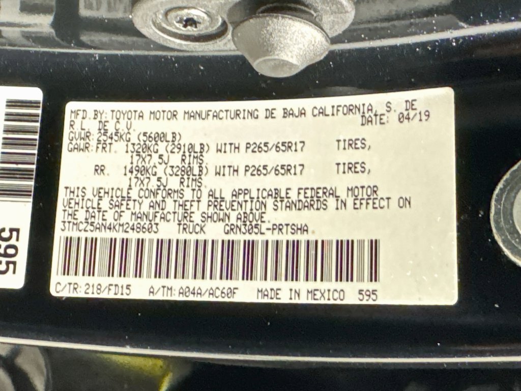 Used 2019 Toyota Tacoma TRD Sport AWD/4WD image 40