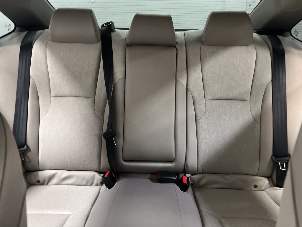 Used 2023 Honda Accord EX image 26