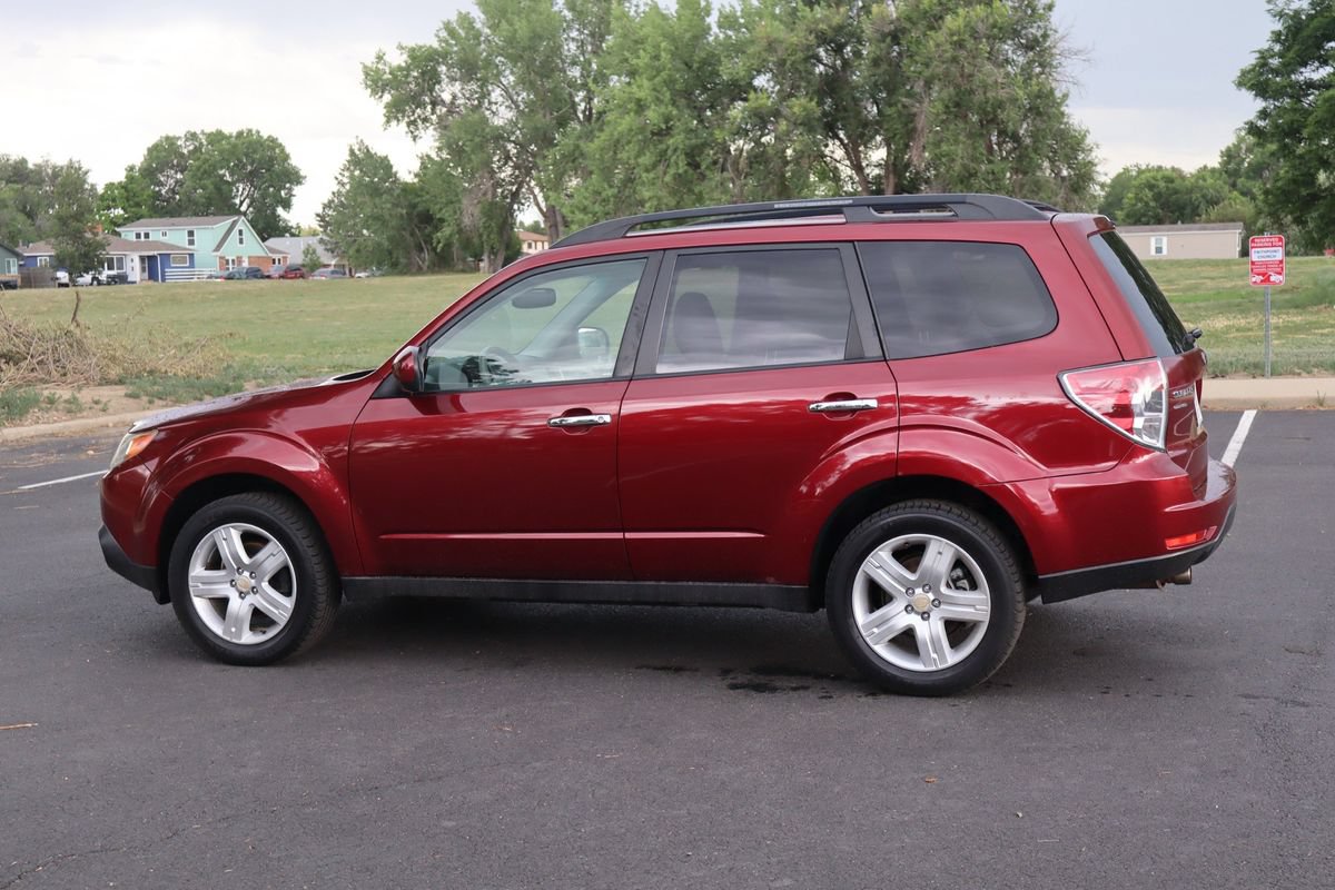 Used 2010 Subaru Forester 2.5X Limited w/ Popular Equipment Group 4B AWD/4WD image 8