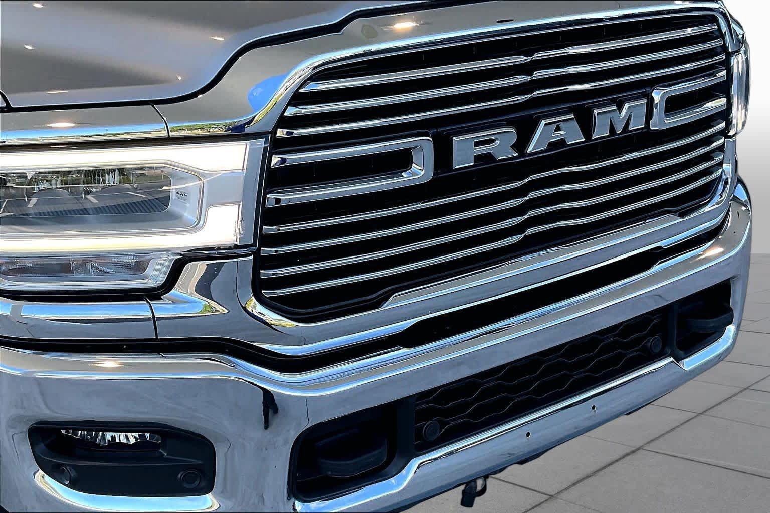 Used 2022 RAM 2500 Laramie AWD/4WD image 29