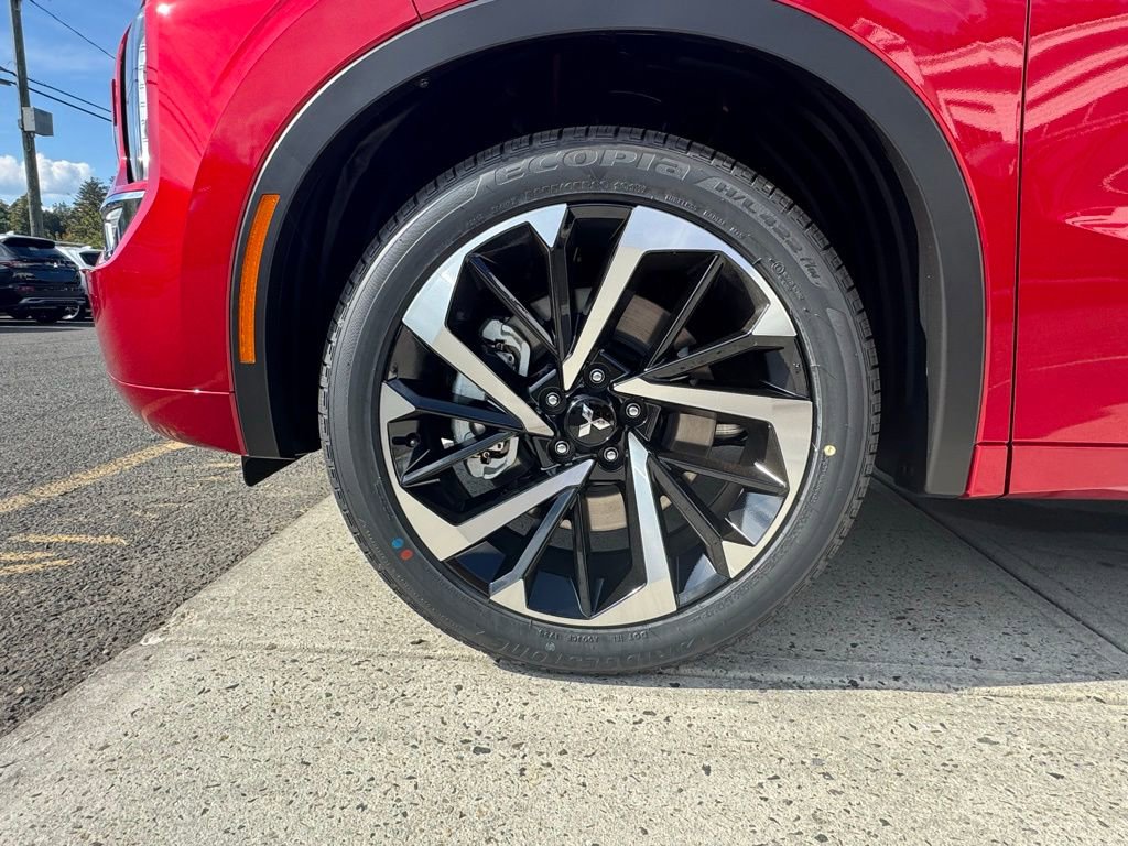 New 2025 Mitsubishi Outlander SEL AWD/4WD image 6