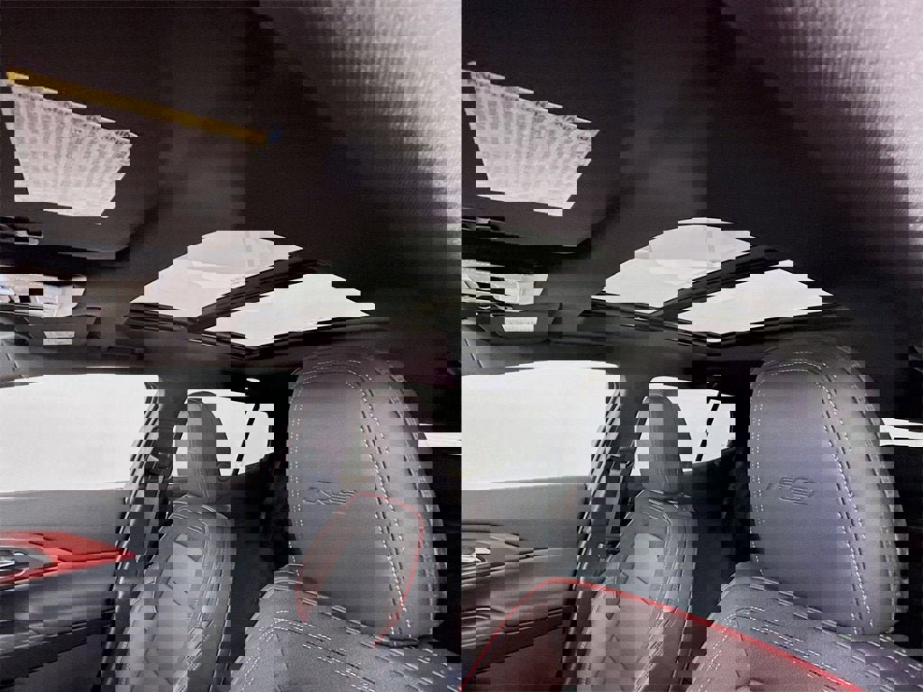 New 2026 Chevrolet Equinox EV RS image 17