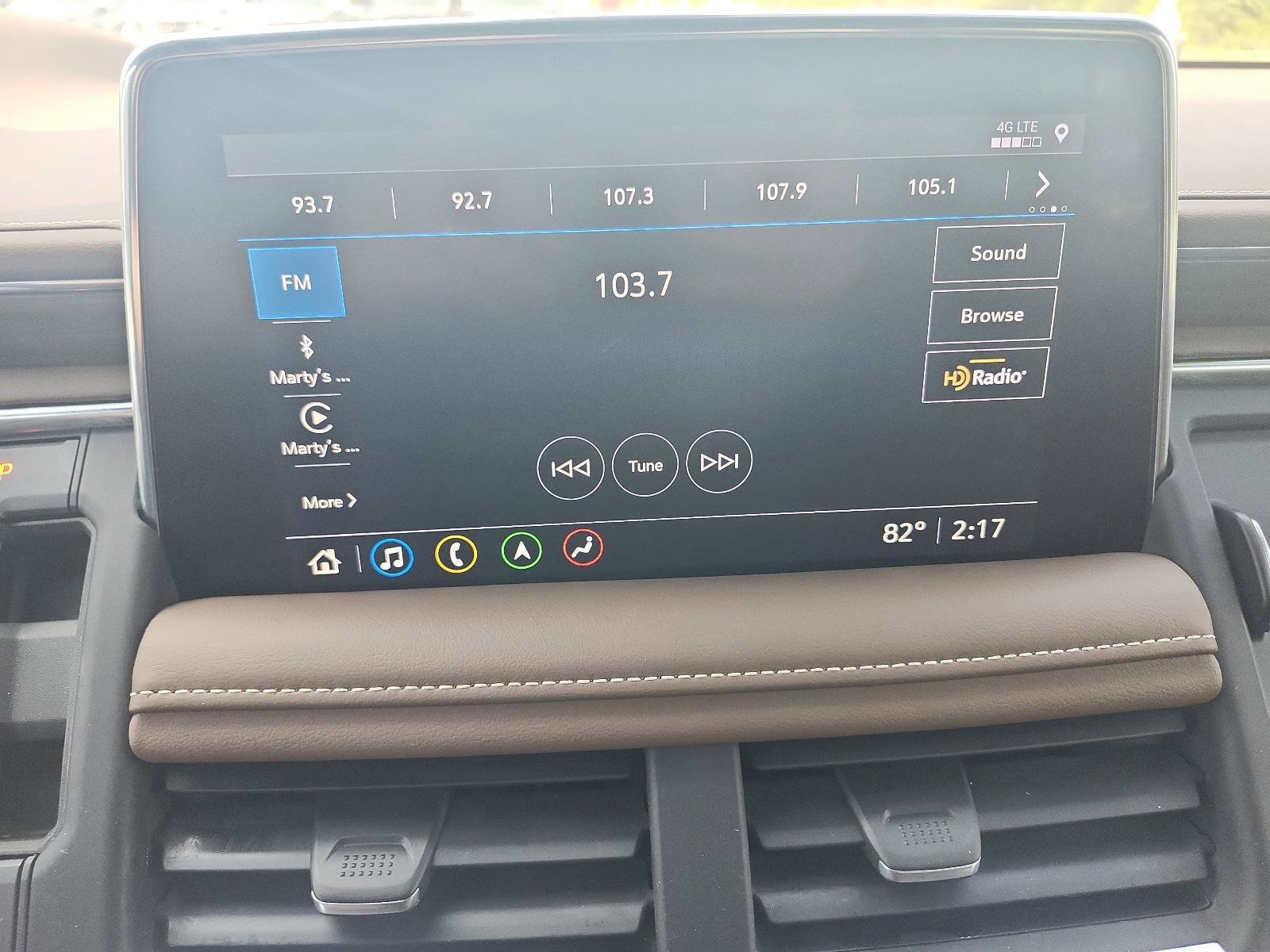 Used 2021 Chevrolet Suburban High Country image 16