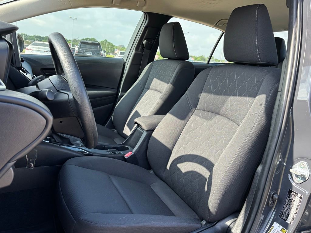 Used 2024 Toyota Corolla LE FWD image 11