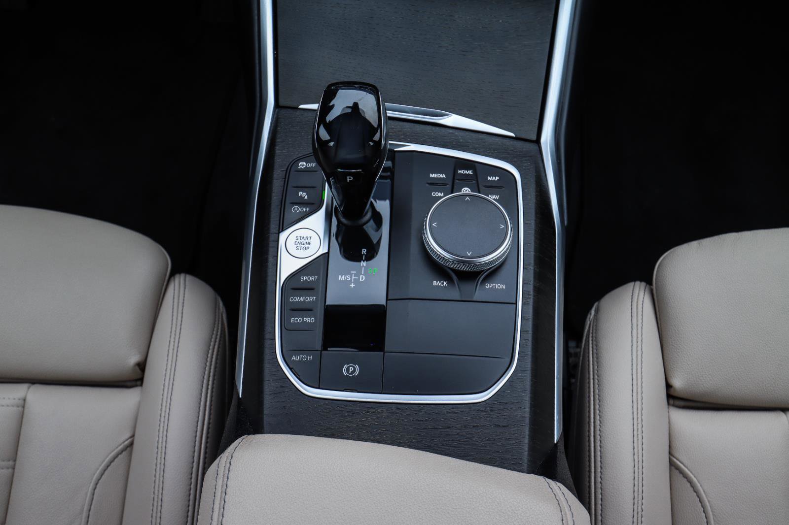 Used 2019 BMW 330i xDrive Sedan w/ Premium Package image 28