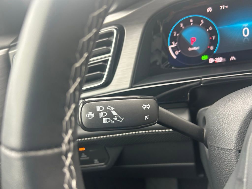 Certified 2024 Volkswagen Atlas Cross Sport SE image 23