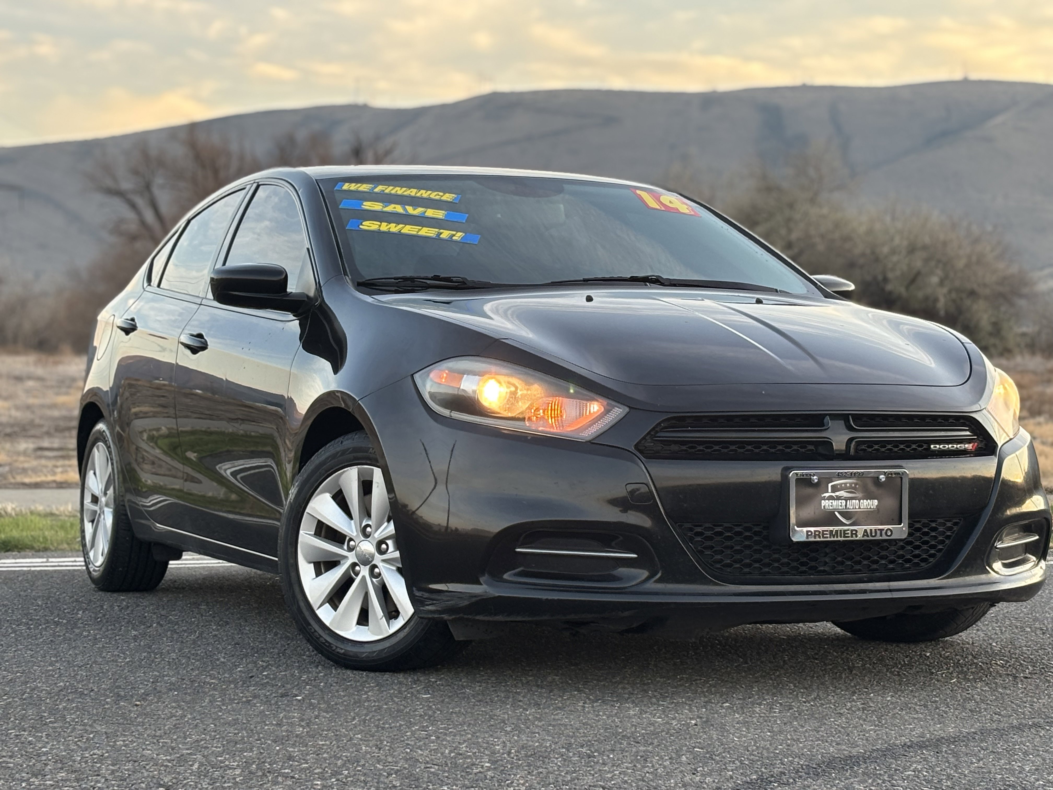 Used 2014 Dodge Dart SXT w/ Sun/Sound Group image 3