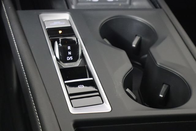 Used 2026 Volkswagen Atlas SE FWD image 24