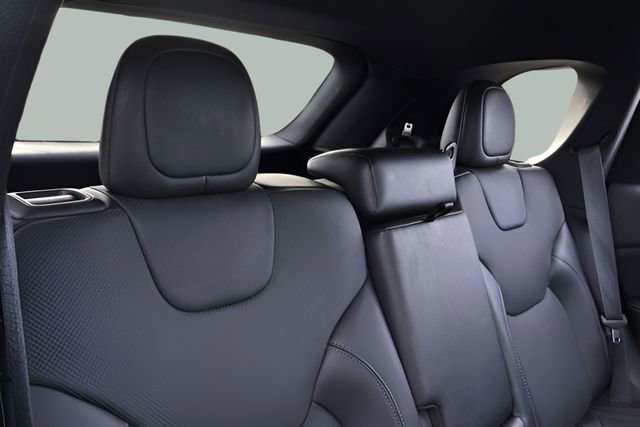 Used 2019 Jeep Cherokee High Altitude image 16