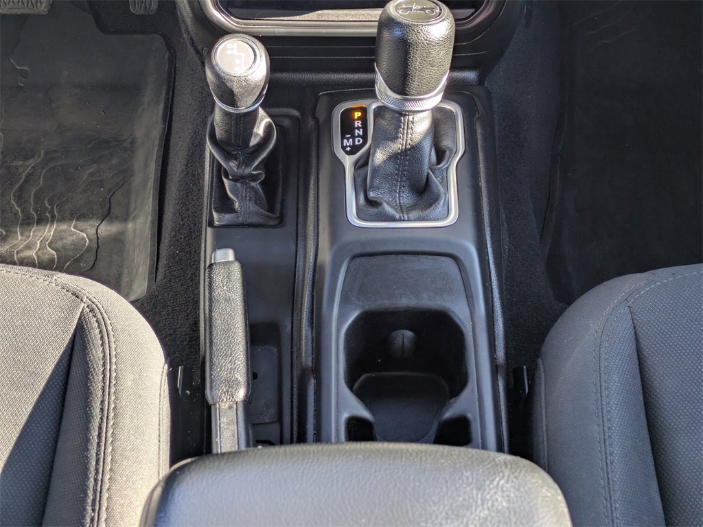 Used 2018 Jeep Wrangler Unlimited Sport S image 21