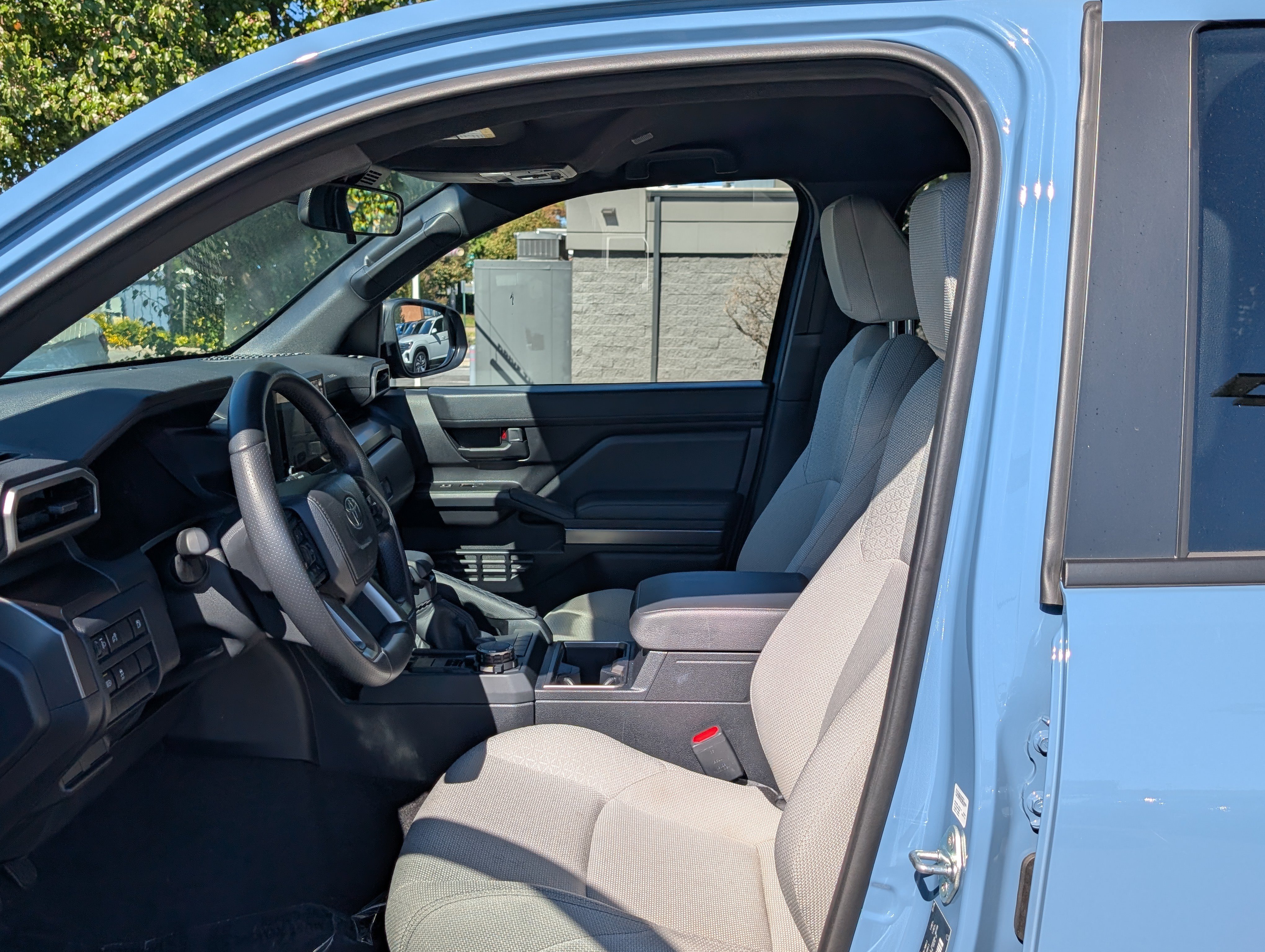 Used 2026 Toyota 4Runner SR5 AWD/4WD image 16
