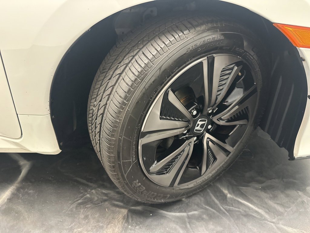 Used 2018 Honda Civic EX image 32