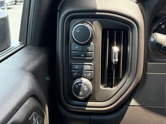 Used 2024 Chevrolet Silverado 2500 Custom w/ Custom Value Package AWD/4WD image 21