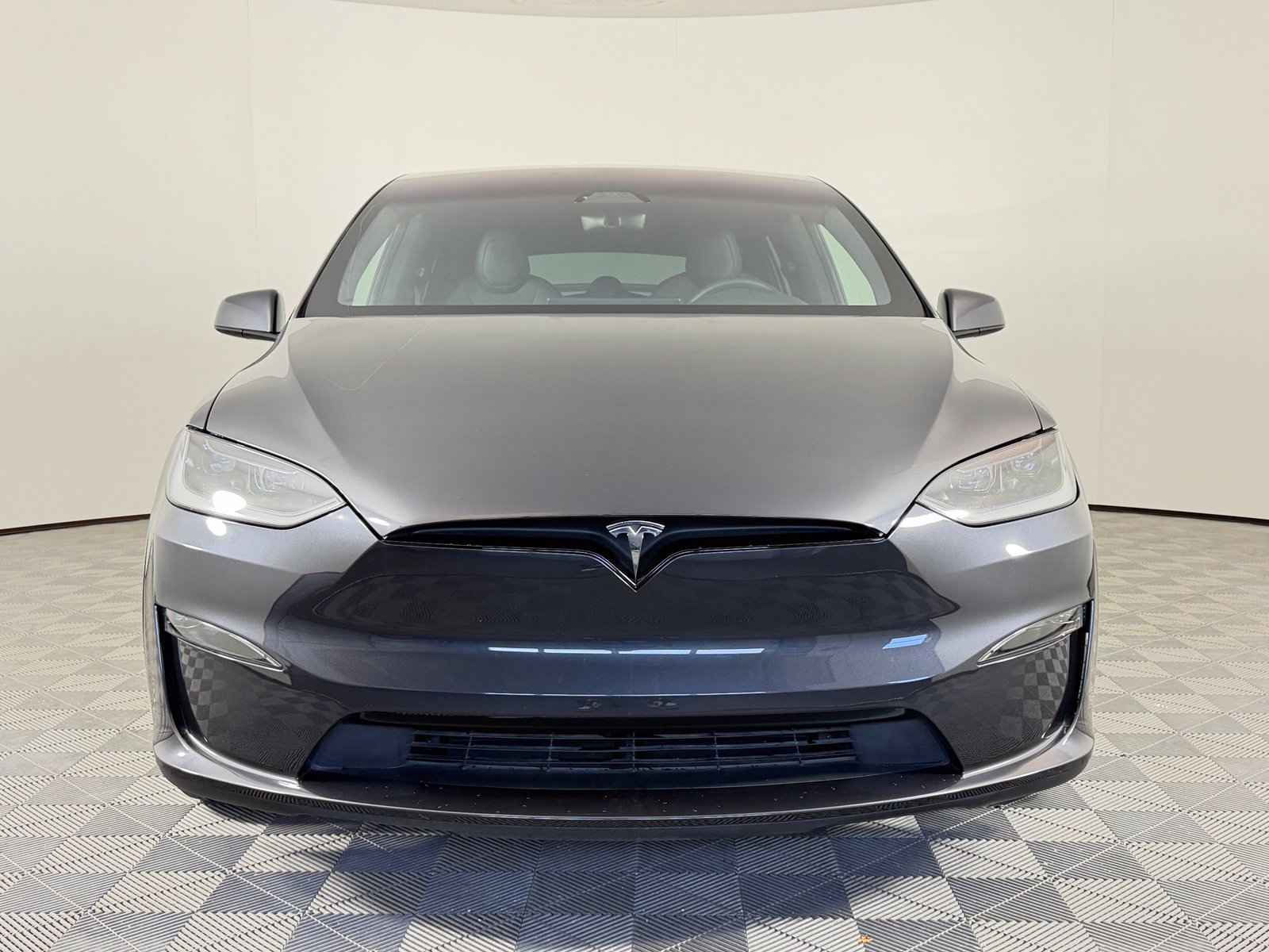 Used 2024 Tesla Model X AWD/4WD image 2