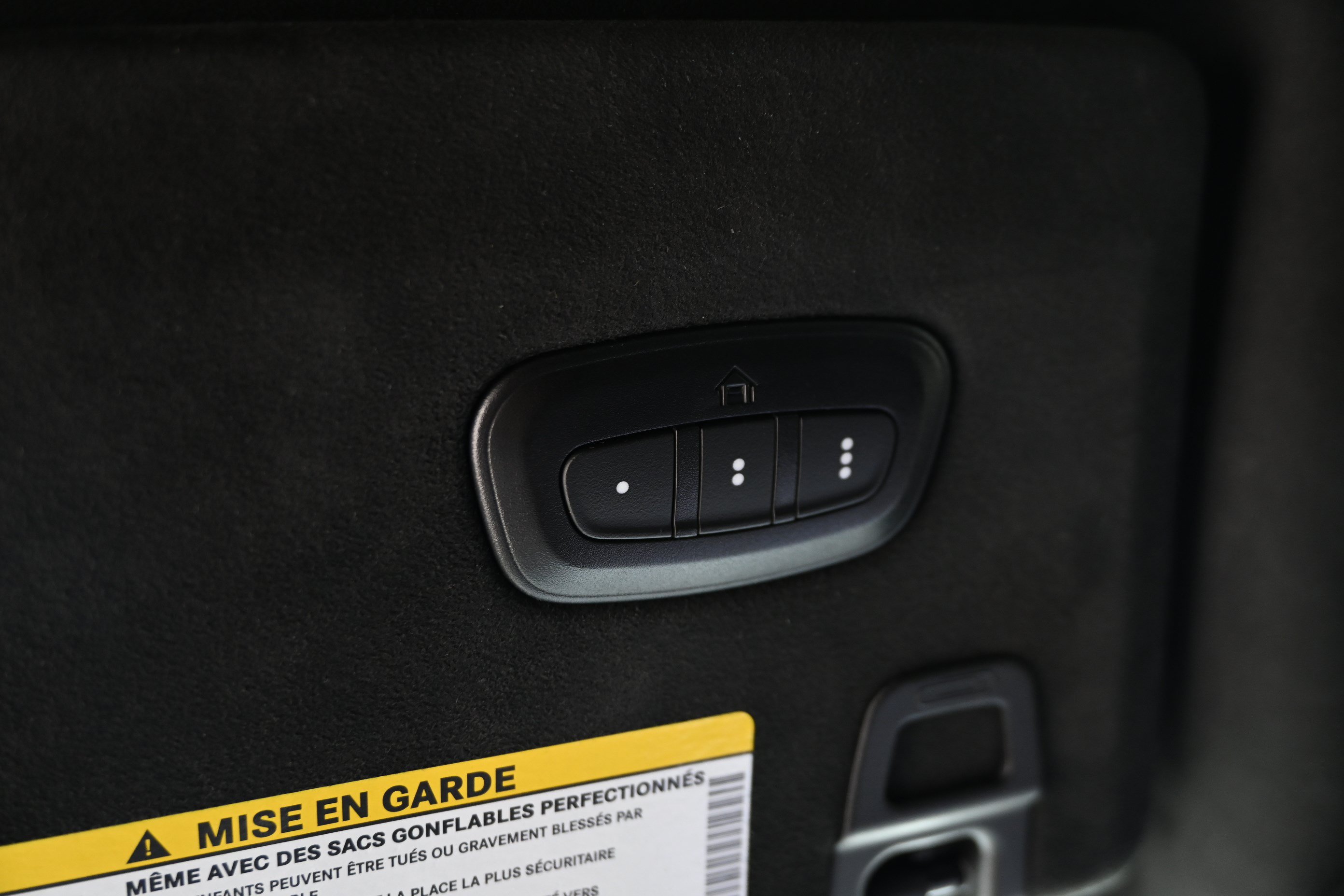 Used 2024 Jeep Grand Cherokee L Summit AWD/4WD image 39