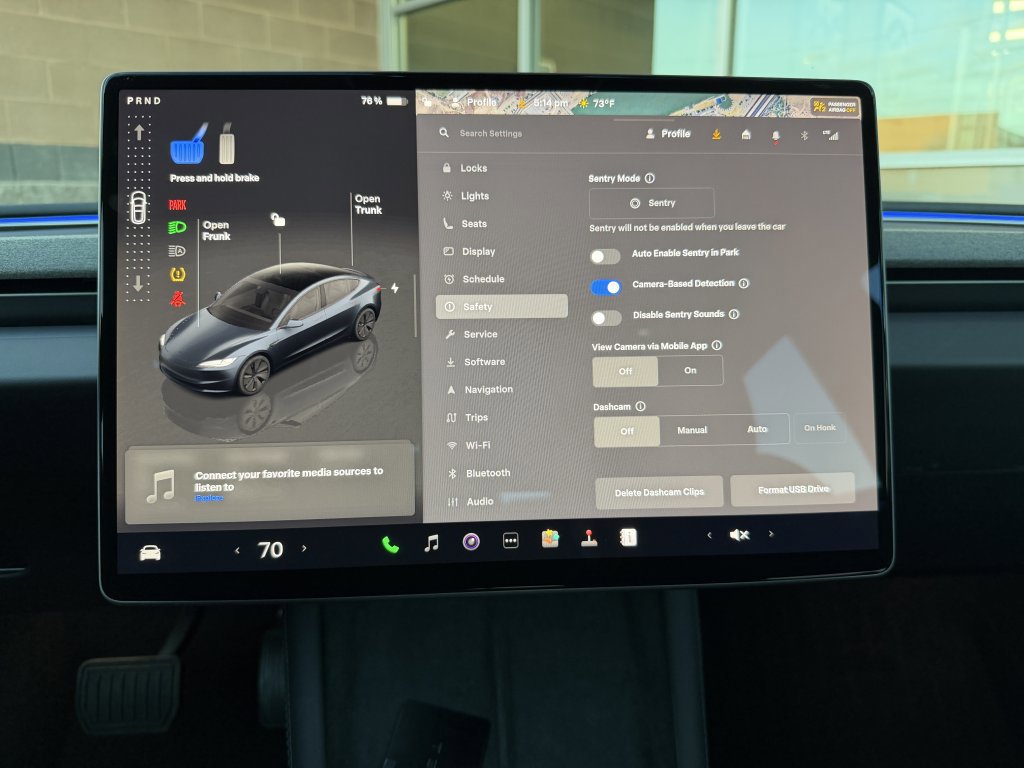 Used 2025 Tesla Model 3 image 24