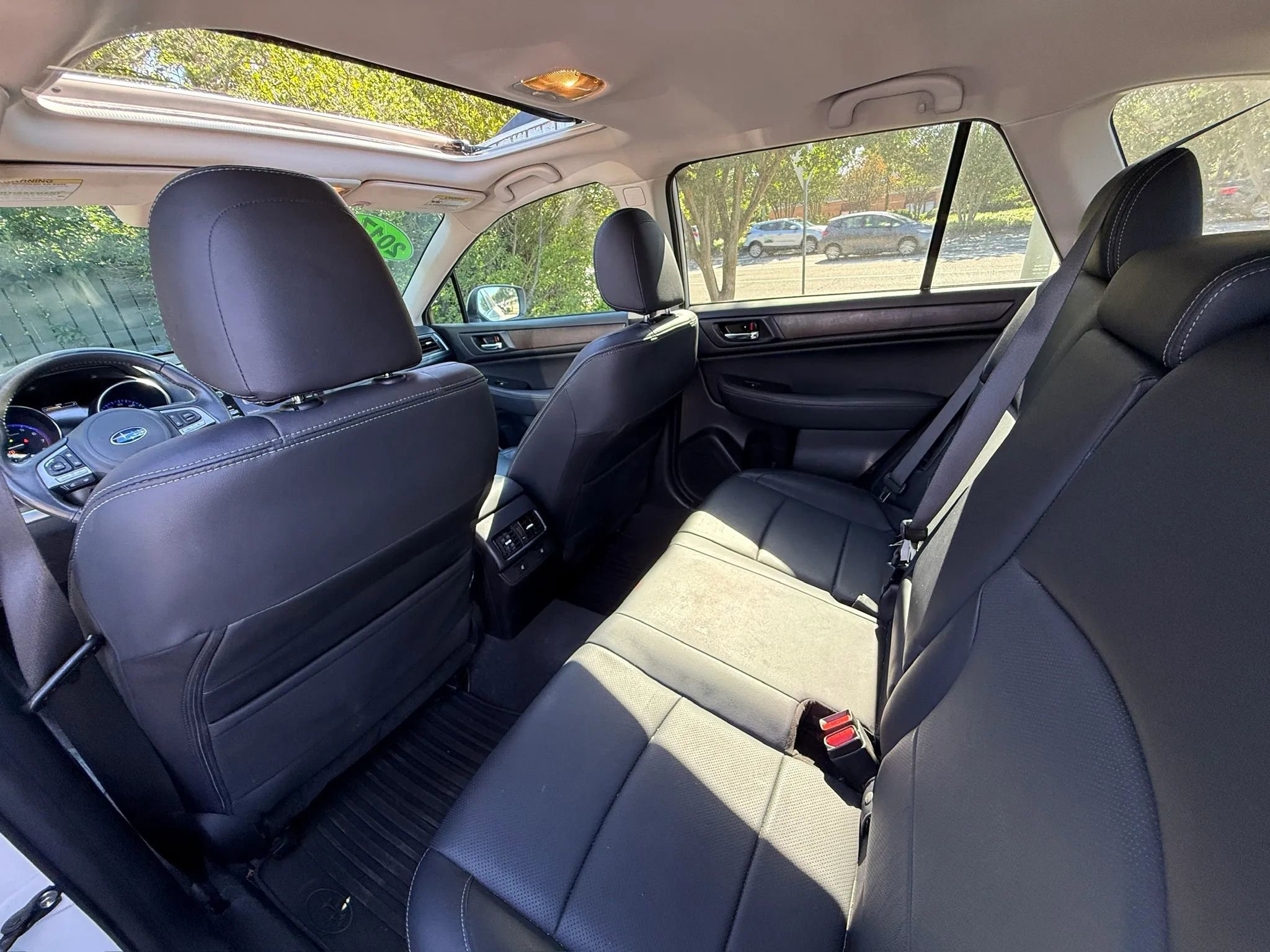 Used 2017 Subaru Outback 2.5i Limited AWD/4WD image 35