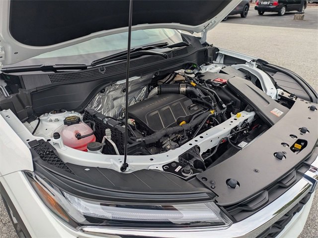 New 2026 Chevrolet Trax LT w/ Sunroof Package image 35