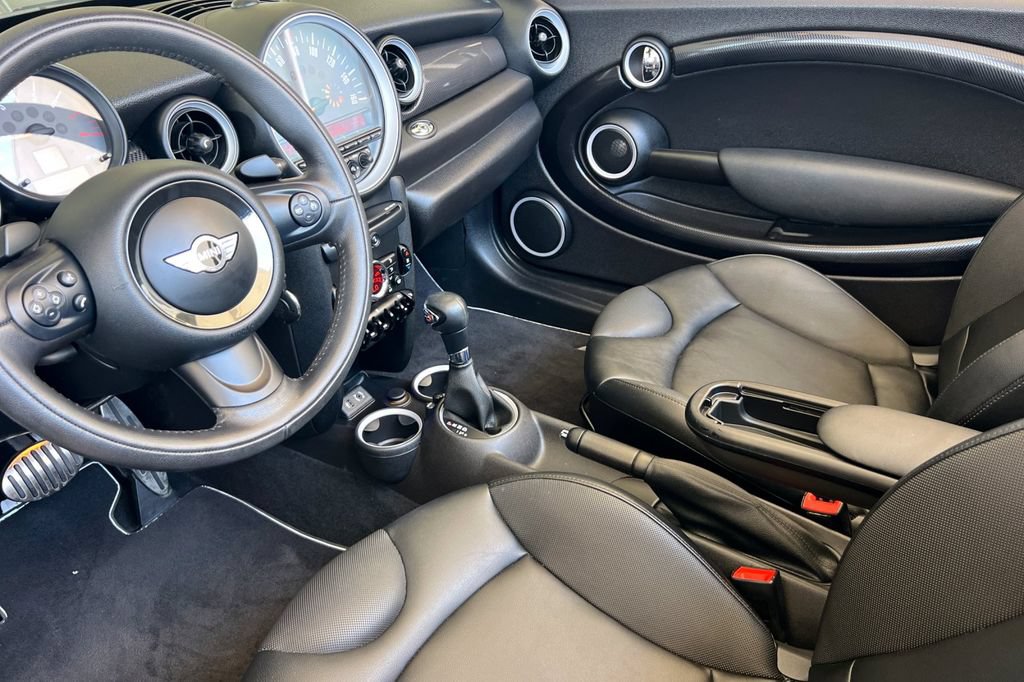Used 2015 MINI Cooper Roadster S FWD image 13