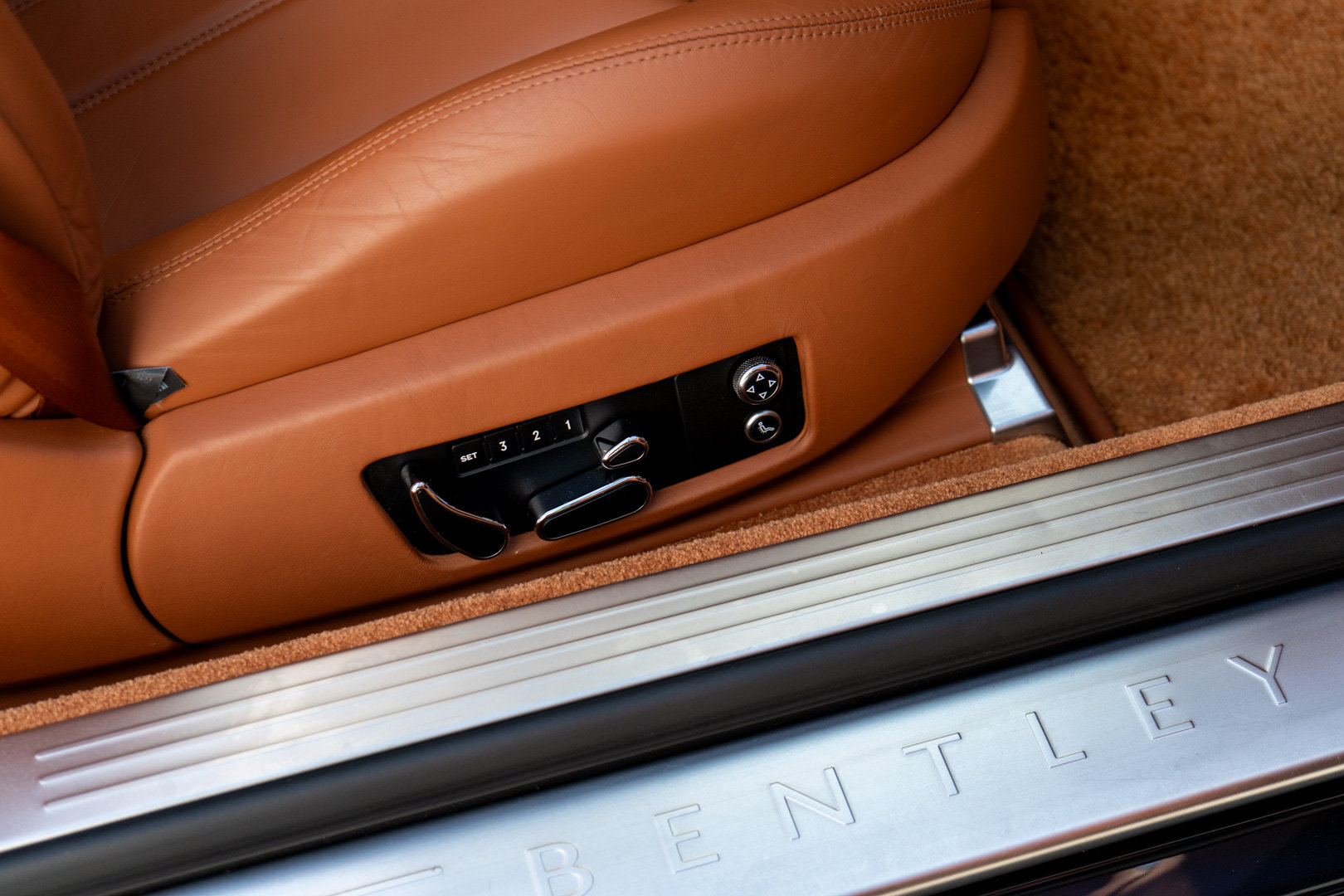 Used 2007 Bentley Continental GTC AWD/4WD image 26