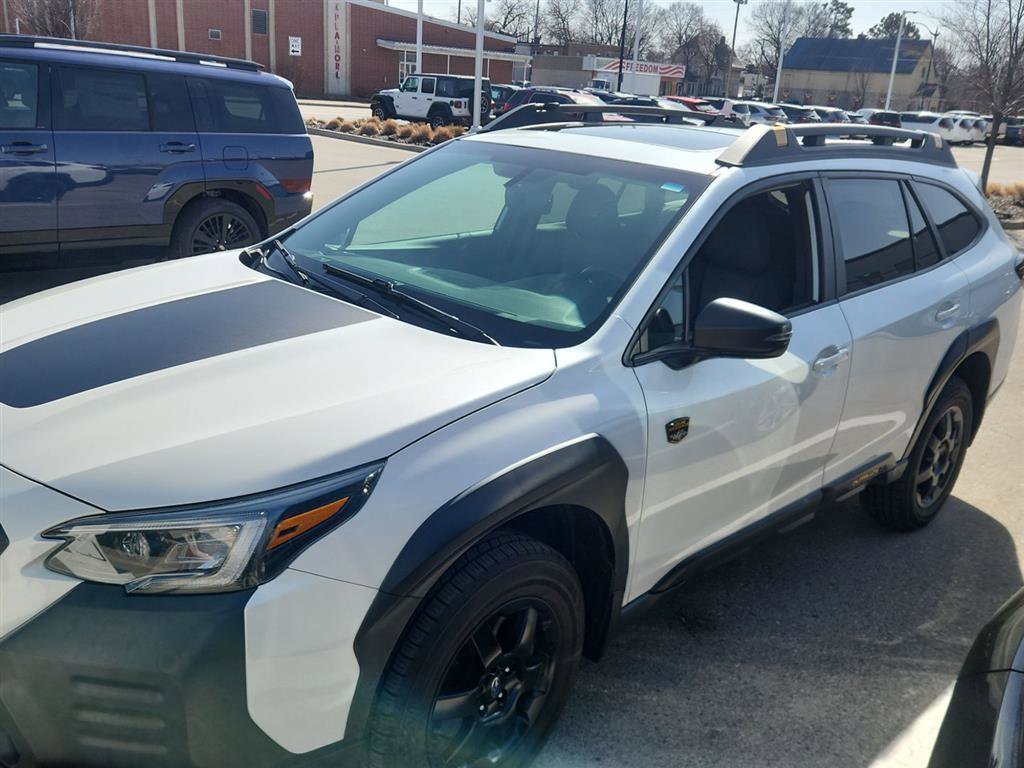 Used 2022 Subaru Outback Wilderness w/ Wilderness Package image 9