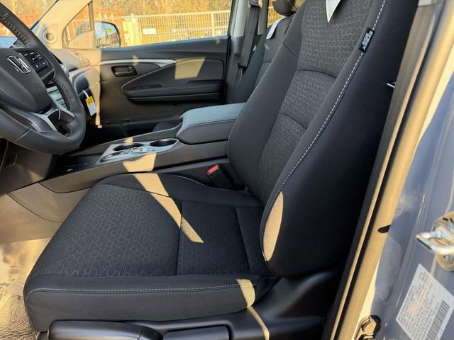 New 2026 Honda Ridgeline Sport image 7
