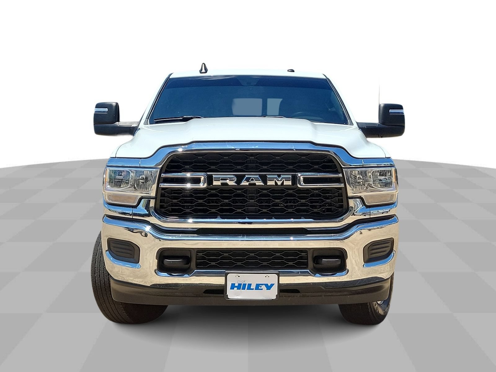 Used 2024 RAM 3500 Tradesman w/ Chrome Appearance Group AWD/4WD image 3
