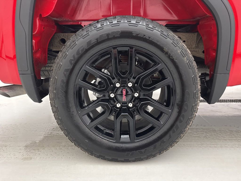 New 2026 GMC Sierra 1500 Elevation image 7