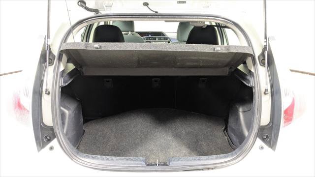 Used 2016 Toyota Prius C Two image 17