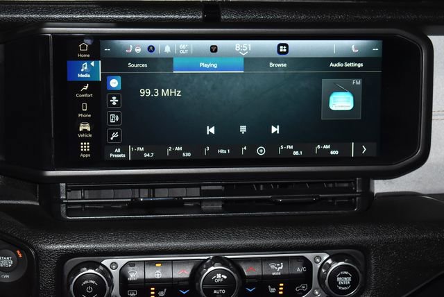 Used 2024 Jeep Wrangler Willys image 17