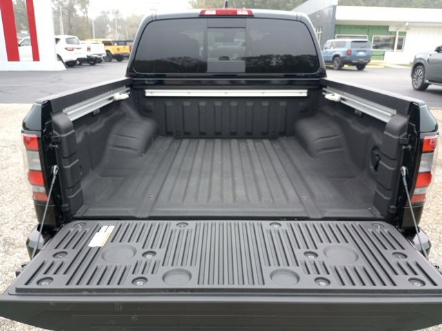 New 2026 Nissan Frontier SV image 14