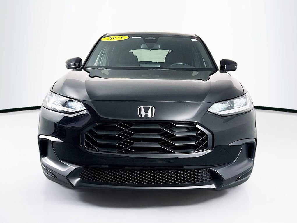 Used 2025 Honda HR-V Sport image 2