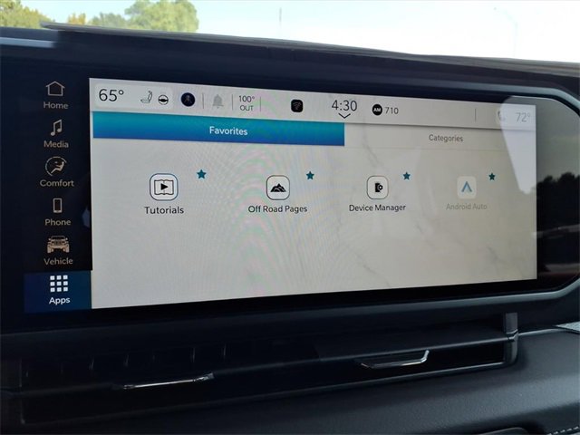 New 2025 Jeep Gladiator Sport image 12