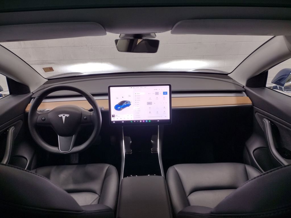 Used 2019 Tesla Model 3 image 29