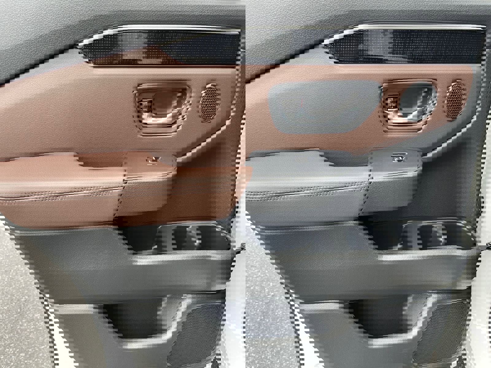 New 2025 Honda Pilot Elite image 27