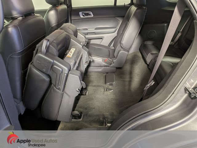 Used 2013 Ford Explorer XLT AWD/4WD image 31