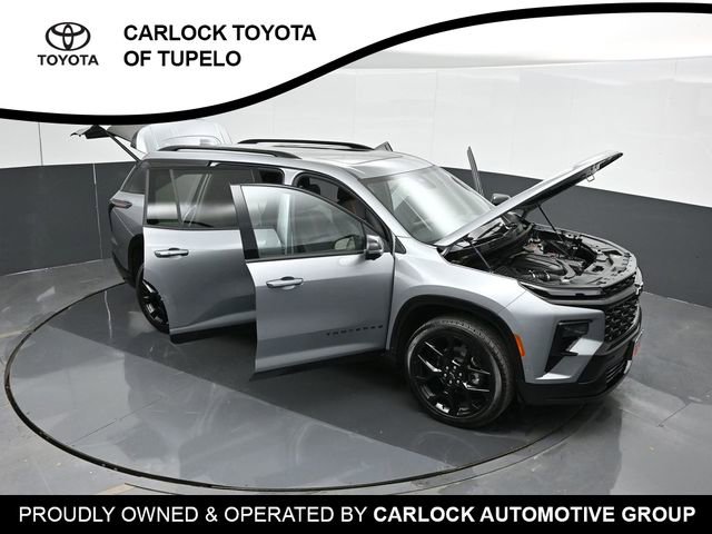 Used 2025 Chevrolet Traverse RS w/ LPO, Cargo Package FWD image 67