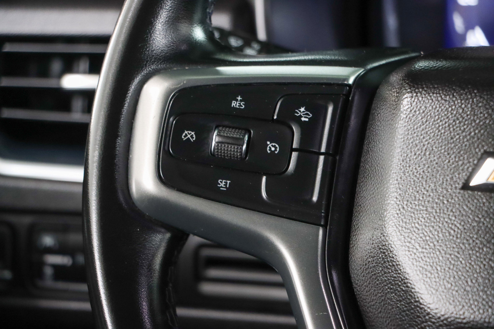 Used 2023 Chevrolet Tahoe LT RWD image 14