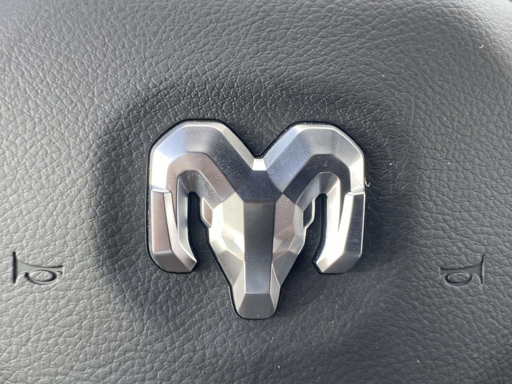 New 2026 RAM 1500 Big Horn AWD/4WD image 30