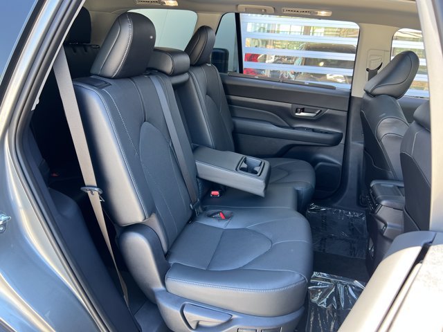 Used 2026 Toyota Grand Highlander FWD image 48