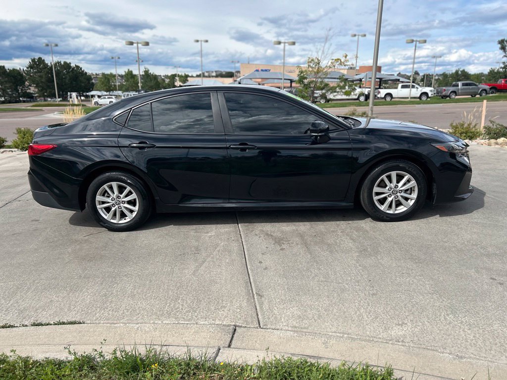 Used 2025 Toyota Camry LE FWD image 9