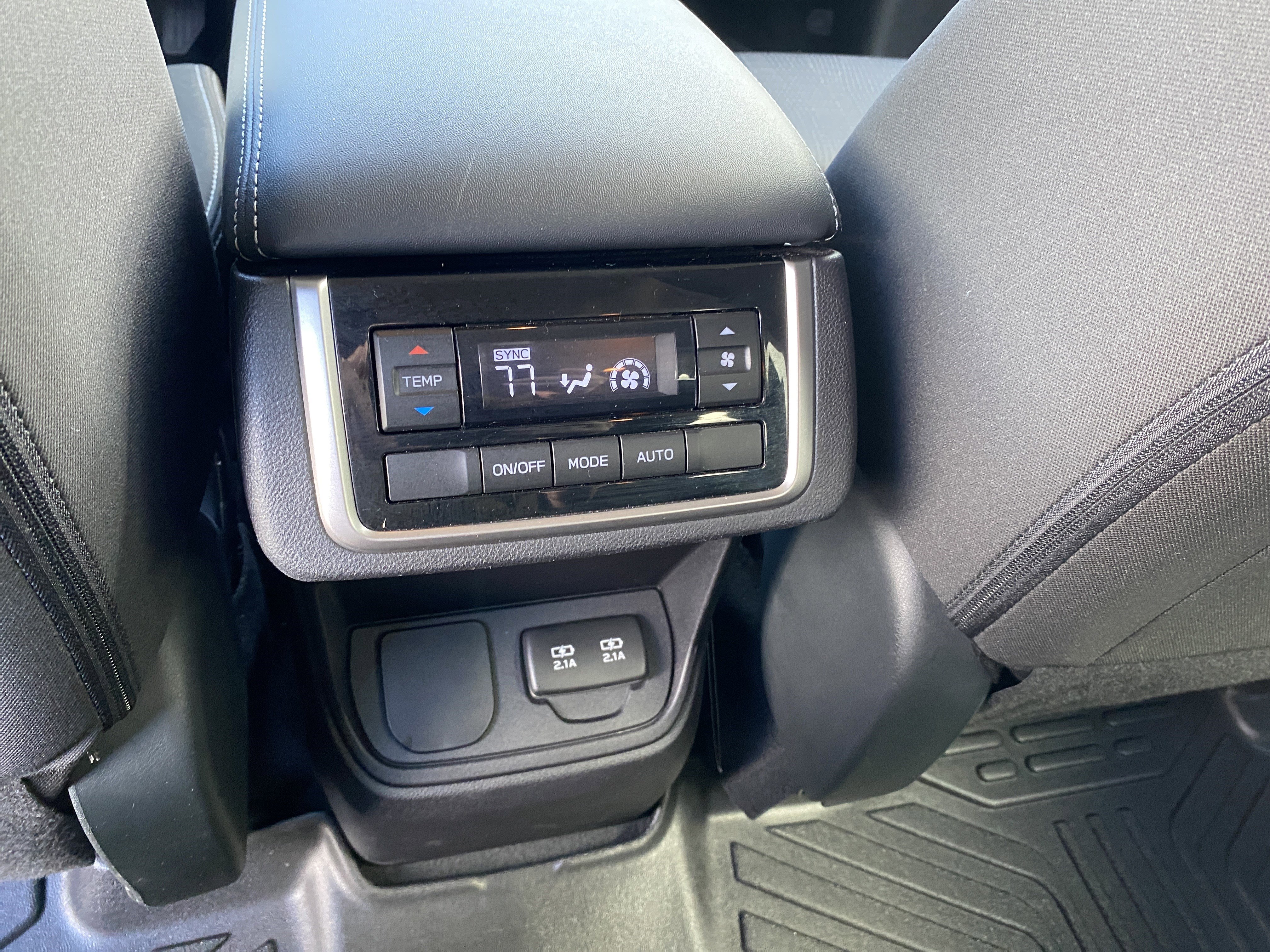 Certified 2022 Subaru Ascent Premium w/ Convenience Package AWD/4WD image 34
