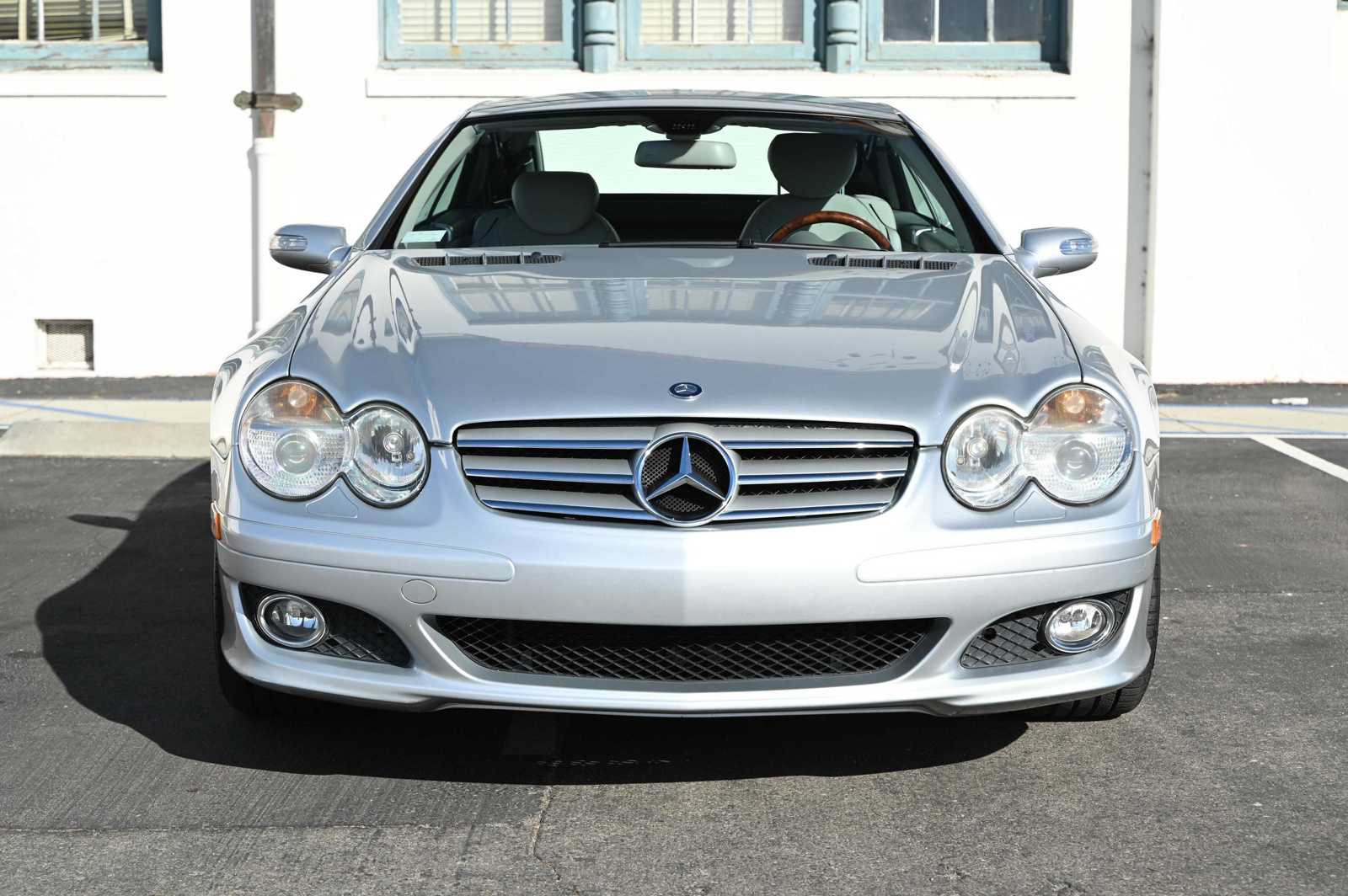 Used 2007 Mercedes-Benz SL 550 image 7