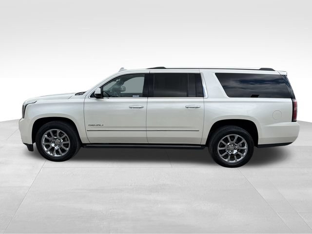 Used 2015 GMC Yukon XL Denali w/ Premium Package AWD/4WD image 5