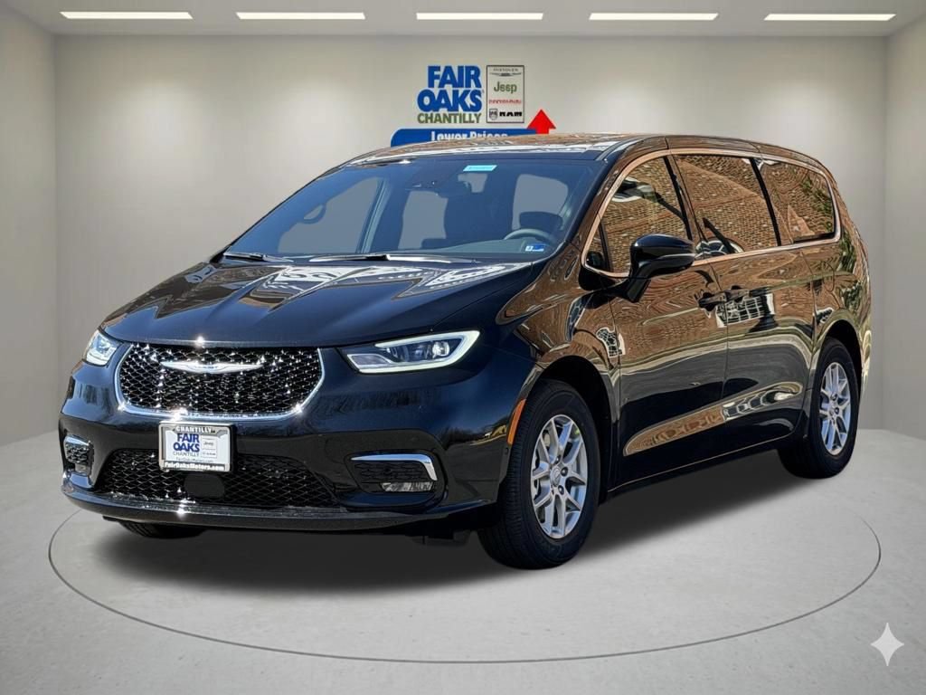 New 2026 Chrysler Pacifica Select FWD image 2