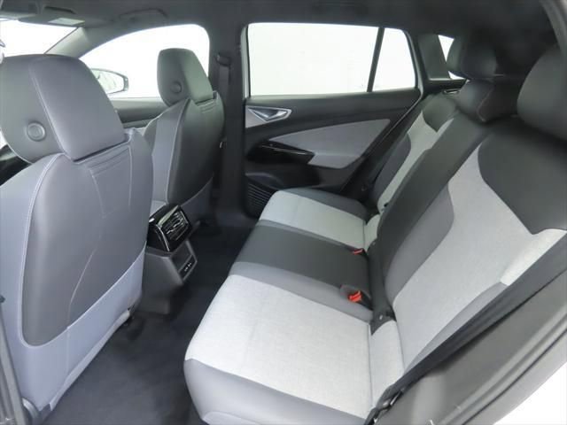 New 2025 Volkswagen ID.4 Pro image 22